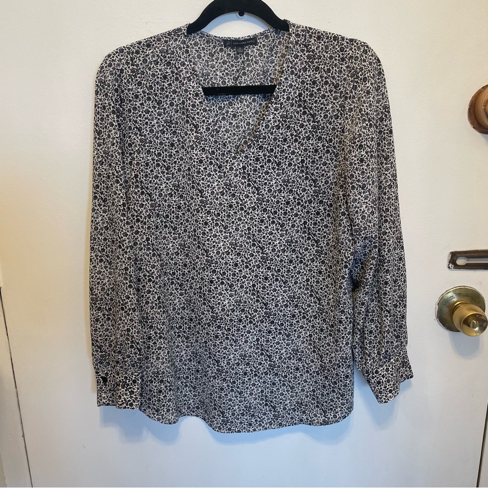 Floral Adrianna Papell blouse